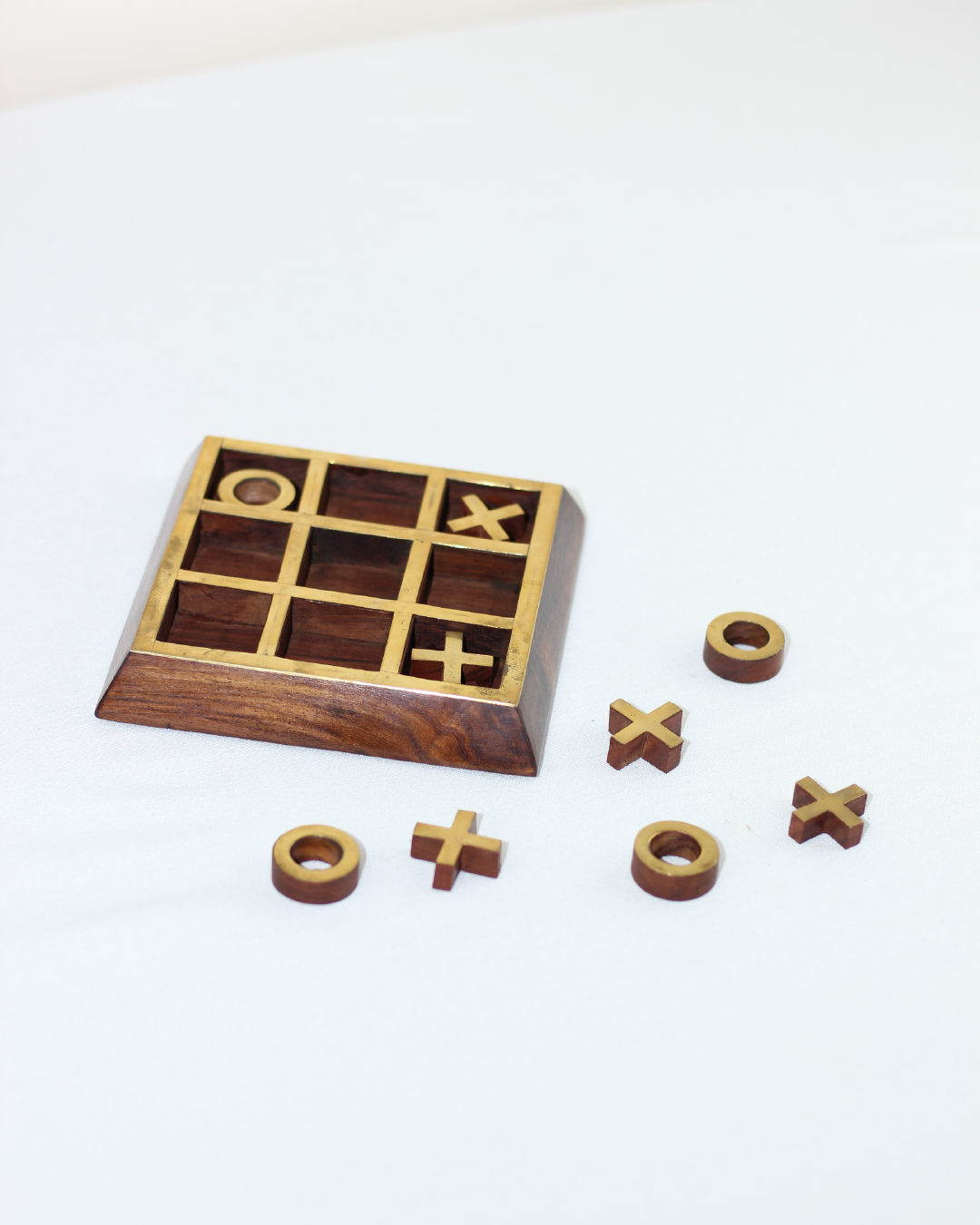 Tic Tac Toe Madera y Latón