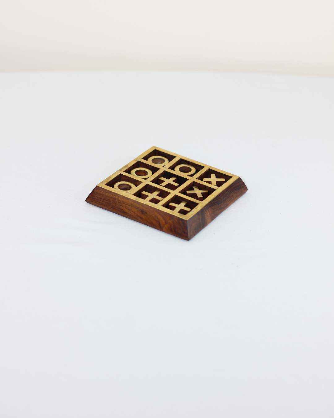 Tic Tac Toe Madera y Latón