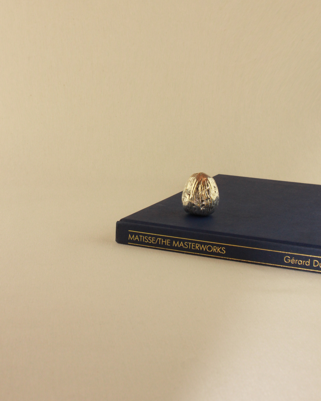 SCULPTURE 'NUEZ' EN ARGENT