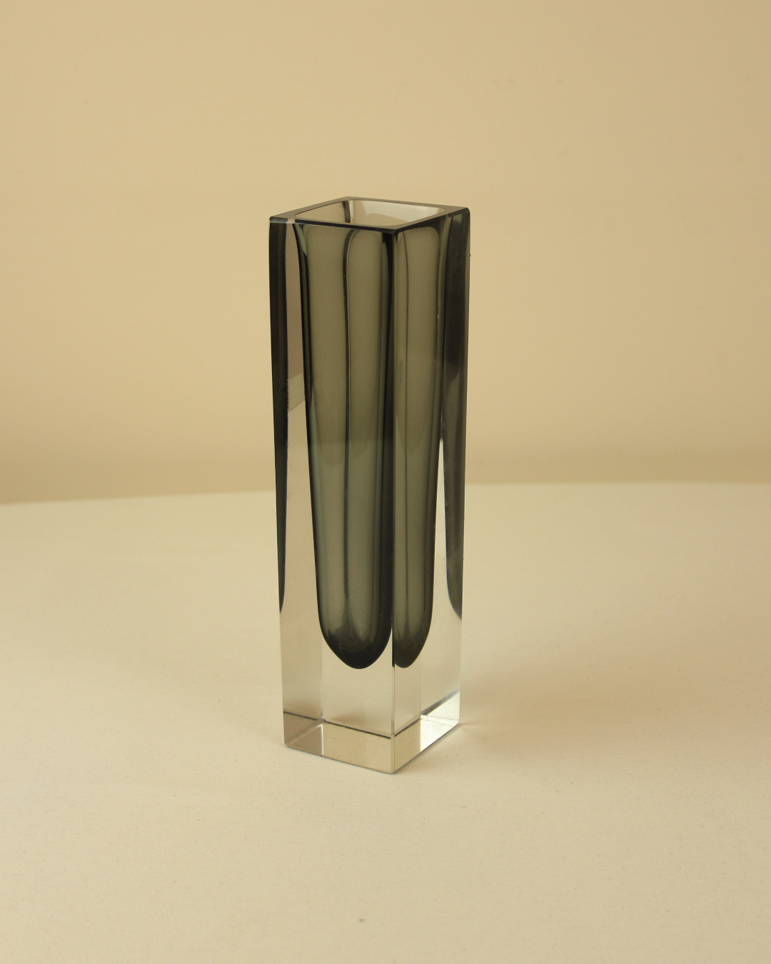 SMOKE MURANO VASE