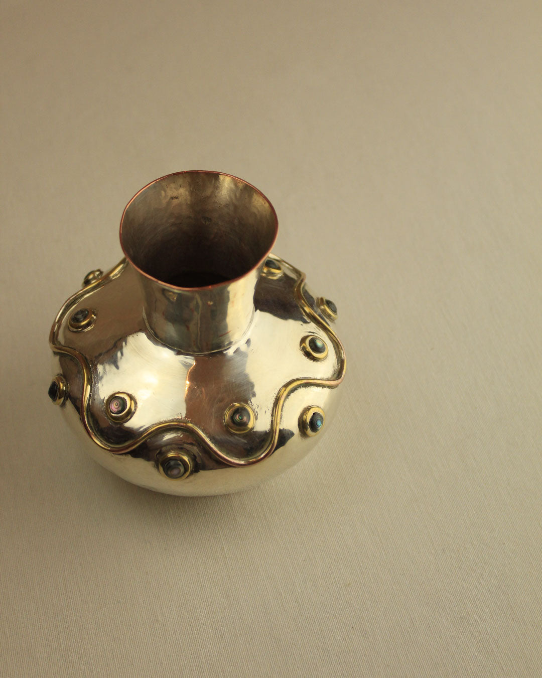VASE MEXICAIN EN ARGENT