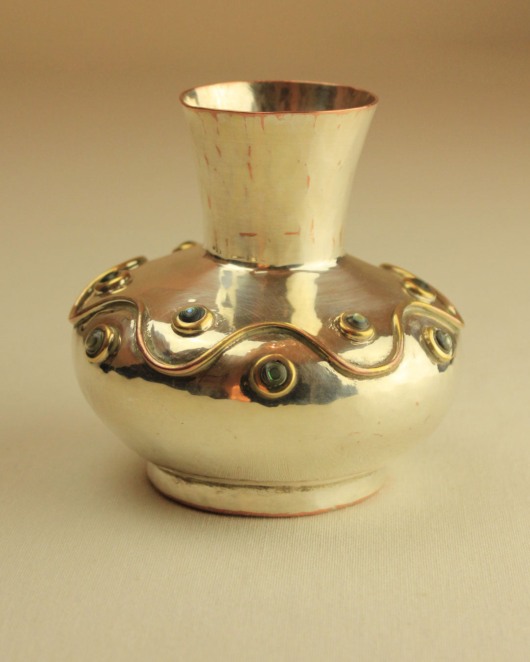 VASE MEXICAIN EN ARGENT